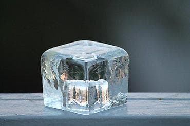 Candles and candlesticks: CASCADE England ICE CUBE Scandinavian Design svećnjak. Made in at lalafo.rs — 6 Candles and candlesticks: CASCADE England ICE CUBE Scandinavian Design svećnjak. Made in — 6