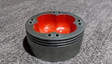 Pepeljara u obliku klipnjače/pistona – metalno kućište, unutrašnjost na lalafo.rs — 1 Pepeljara u obliku klipnjače/pistona – metalno kućište, unutrašnjost — 1