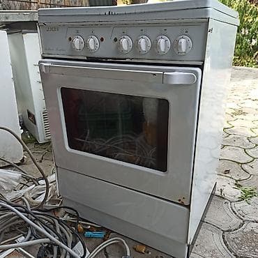 Električni šporet Arthur Martin - Samostojeći model sa rernom i 4 na lalafo.rs — 3 Električni šporet Arthur Martin - Samostojeći model sa rernom i 4 — 3