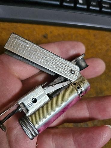 Personal Items: Starinski benzinac Imco Triplex 6600 – mehanički džepni upaljač sa at lalafo.rs — 5 Personal Items: Starinski benzinac Imco Triplex 6600 – mehanički džepni upaljač sa — 5