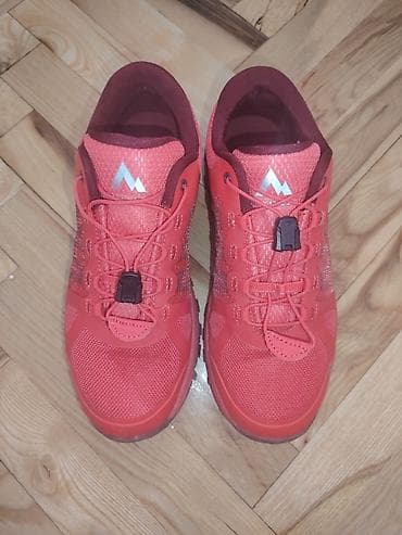 36, bоја - Crvena na lalafo.rs 36, bоја - Crvena