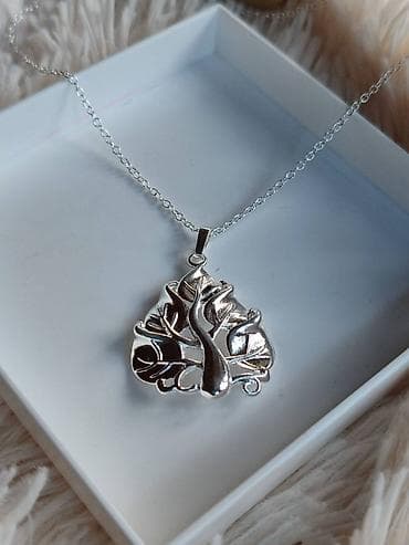 Srebrni lančić sa priveskom Drvo života – žig 925 - Materijal na lalafo.rs — 3 Srebrni lančić sa priveskom Drvo života – žig 925 - Materijal — 3