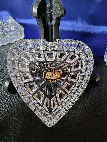 Pepeljare nove kristal,Zajecar 70te. Set od 3 pepeljare Zajecar na lalafo.rs — 9 Pepeljare nove kristal,Zajecar 70te. Set od 3 pepeljare Zajecar — 9