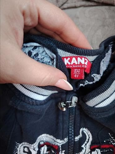 Dečja jaknica/sportski duks sa rajsferšlusom – KANZ - Brend: KANZ - na lalafo.rs — 2 Dečja jaknica/sportski duks sa rajsferšlusom – KANZ - Brend: KANZ - — 2