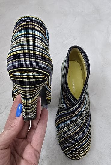 Jedinstvene United Nude kožne cipele, plitke čizme, za sva godišnja at lalafo.rs — 2 Jedinstvene United Nude kožne cipele, plitke čizme, za sva godišnja — 2