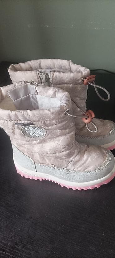 Cizme za devojcicu vel 29 nove na lalafo.rs — 1 Cizme za devojcicu vel 29 nove — 1