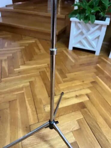 Guitars: Muzički stalak Pupitre THURINGIA QUALITÄ T Germany; Potpuno sklopivo u at lalafo.rs — 7 Guitars: Muzički stalak Pupitre THURINGIA QUALITÄ T Germany; Potpuno sklopivo u — 7