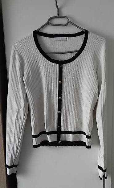 M, Pamuk, Casual, Jednobojni na lalafo.rs M, Pamuk, Casual, Jednobojni