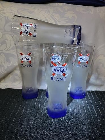 Case vintaz za pivo Kronenberg. Case za pivo,perfektne,sve na njima na lalafo.rs Case vintaz za pivo Kronenberg. Case za pivo,perfektne,sve na njima