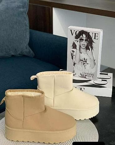 Ugg obuća bоја - Crna na lalafo.rs — 2 Ugg obuća bоја - Crna — 2
