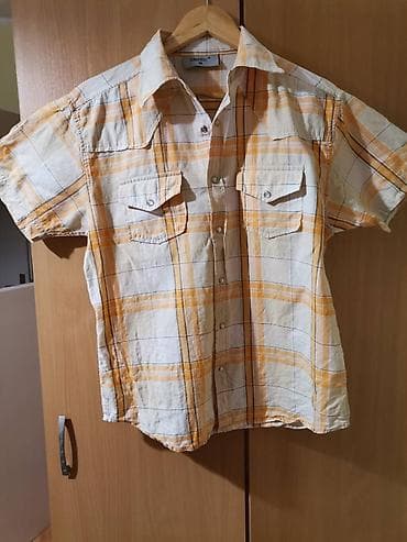 Muška košulja vel. M 100% pamuk Nošena je, ali očuvana. Uživo je na lalafo.rs — 1 Muška košulja vel. M 100% pamuk Nošena je, ali očuvana. Uživo je — 1