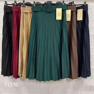 L11. Plisirane suknje 
2.600 dinara na lalafo.rs L11. Plisirane suknje 
2.600 dinara