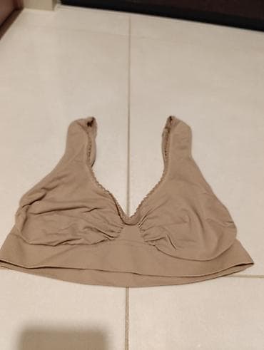 Set top grudnjaka bez žica – Pompea - Brend: Pompea (otisak unutra) - na lalafo.rs — 8 Set top grudnjaka bez žica – Pompea - Brend: Pompea (otisak unutra) - — 8