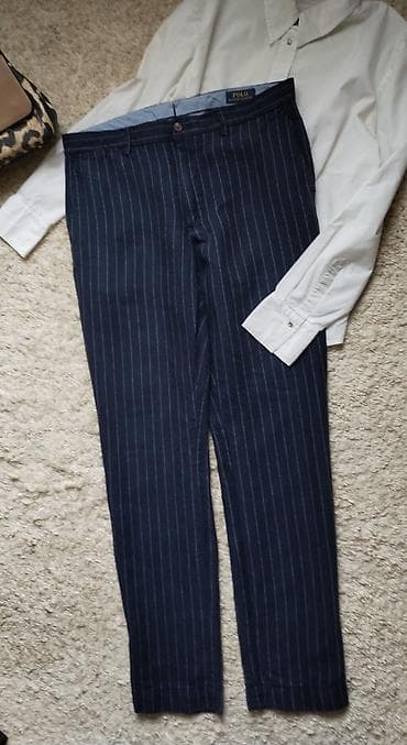 pantalone butiku ali: RALPH LAUREN lanene pantalone tamno plave boje sa prugama. Veličina na lalafo.rs — 4 pantalone butiku ali: RALPH LAUREN lanene pantalone tamno plave boje sa prugama. Veličina — 4