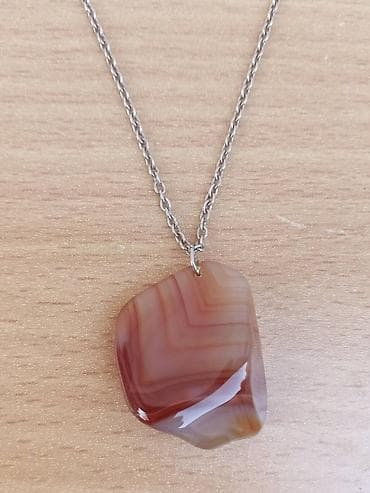 Ogrlica sa priveskom AHAT Ogrlica sa priveskom od AHATA poludragi na lalafo.rs — 3 Ogrlica sa priveskom AHAT Ogrlica sa priveskom od AHATA poludragi — 3