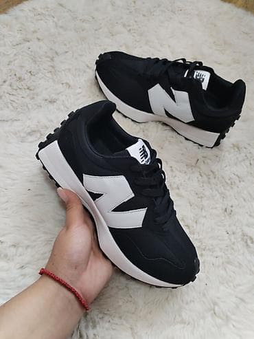 👑Brojevi 36-41 ✅Cena 2950 din Unisex New Balance 327 patike u crnoj at lalafo.rs — 3 👑Brojevi 36-41 ✅Cena 2950 din Unisex New Balance 327 patike u crnoj — 3