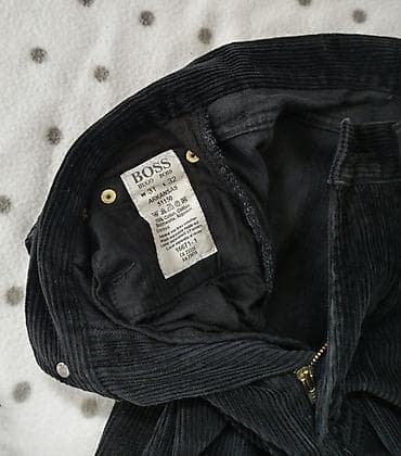 Original Hugo Boss pantalone od mekog somota. Model je univerzalan na lalafo.rs — 5 Original Hugo Boss pantalone od mekog somota. Model je univerzalan — 5