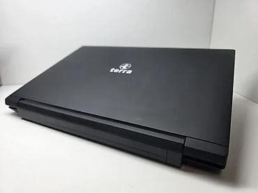 Prelep Clevo 12GB SSD+HDD Kamera Hdmi Procesor I5 FHD. > > na lalafo.rs — 8 Prelep Clevo 12GB SSD+HDD Kamera Hdmi Procesor I5 FHD. > > — 8