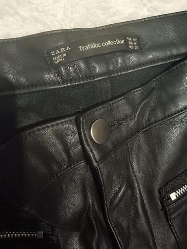 Zara Trafaluc kožne pantalone (model sa više rajsferšlusa) - Brend na lalafo.rs — 4 Zara Trafaluc kožne pantalone (model sa više rajsferšlusa) - Brend — 4