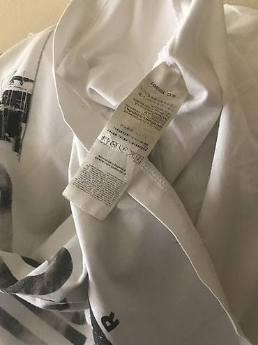 zenske original guess: Original DIESEL majica S / M 100% cotton Ramena 43-45cm, duzina 70cm na lalafo.rs — 4 zenske original guess: Original DIESEL majica S / M 100% cotton Ramena 43-45cm, duzina 70cm — 4