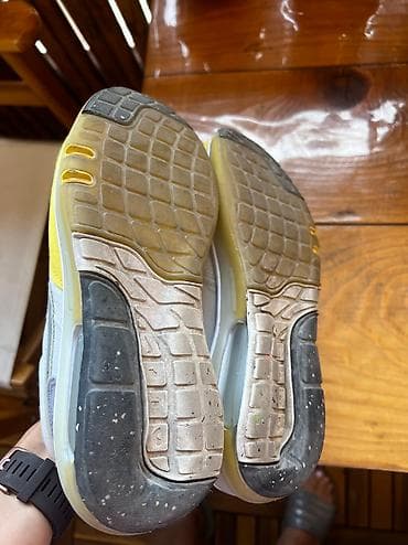 NIKE Air Max MOTIF patike br.37,5 cm 23,5 nošene par puta brzo su sinu na lalafo.rs — 6 NIKE Air Max MOTIF patike br.37,5 cm 23,5 nošene par puta brzo su sinu — 6