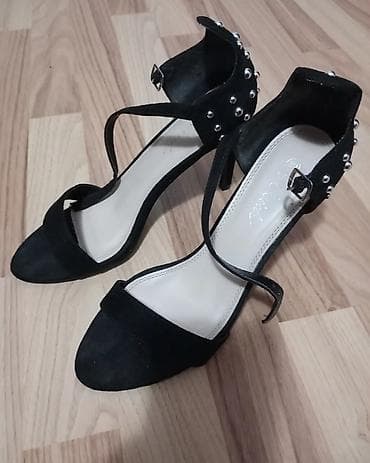 Sandale jednom nosene, broj 39 na lalafo.rs — 2 Sandale jednom nosene, broj 39 — 2