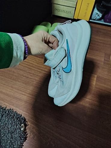 bermude teksas br: Ocuvane patike za devojcice 34 broj. Lepse su uzivo, ne uspevam na lalafo.rs — 1 bermude teksas br: Ocuvane patike za devojcice 34 broj. Lepse su uzivo, ne uspevam — 1