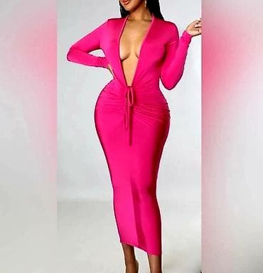 Haljina duga sa dekoletom push up sa trakama za namestanje dubine na lalafo.rs Haljina duga sa dekoletom push up sa trakama za namestanje dubine