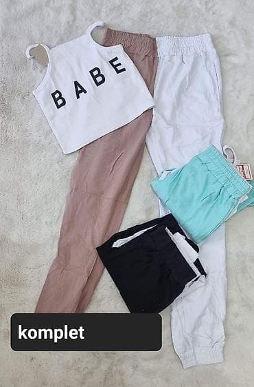 Komplet
Cena 1299 din at lalafo.rs — 4 Komplet
Cena 1299 din — 4