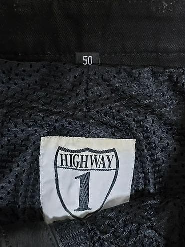 Moto pantalone od kvalitetne prave koze.Velicina 50 unisex model. Za na lalafo.rs — 3 Moto pantalone od kvalitetne prave koze.Velicina 50 unisex model. Za — 3