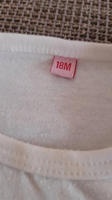 Bebi majica za devojčice, kratki rukavi, bela. Veličina: 18 meseci na lalafo.rs — 2 Bebi majica za devojčice, kratki rukavi, bela. Veličina: 18 meseci — 2