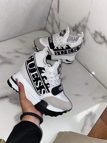 Brojevi 36-40
Cena 4500 din at lalafo.rs — 7 Brojevi 36-40
Cena 4500 din — 7