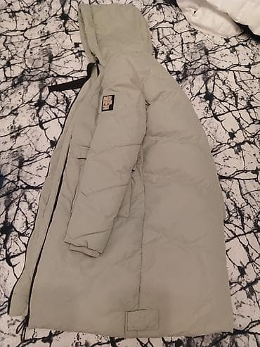 Duga zimska puf jakna sa kapuljačom – New Yorker (Puffer Coat) - na lalafo.rs — 8 Duga zimska puf jakna sa kapuljačom – New Yorker (Puffer Coat) - — 8