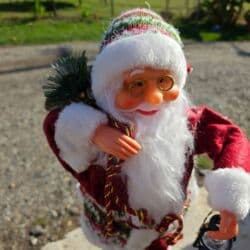 Deda mraz oko 50cm
Cena 3900din at lalafo.rs Deda mraz oko 50cm
Cena 3900din