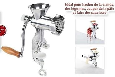 SilverCrest Manual Mincer – ručna mašina za mlevenje - Višenamenska na lalafo.rs SilverCrest Manual Mincer – ručna mašina za mlevenje - Višenamenska