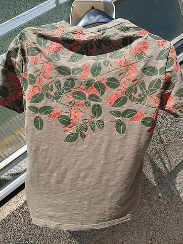 U.S Polo Assn original majca vel.S.Bez ostecenja na lalafo.rs — 2 U.S Polo Assn original majca vel.S.Bez ostecenja — 2