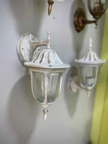 Garden Lighting: Fenjeri za Vaše Dvorište: Zidni, Podni i Viseći Modeli u 5 Boja - at lalafo.rs — 5 Garden Lighting: Fenjeri za Vaše Dvorište: Zidni, Podni i Viseći Modeli u 5 Boja - — 5