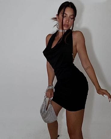 🔥Svečana mini haljina sa otvorenim leđima i lancima 2500 din Uni na lalafo.rs — 1 🔥Svečana mini haljina sa otvorenim leđima i lancima 2500 din Uni — 1