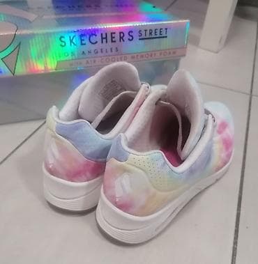 Original skechers patike, br 38. Par puta nošene Besprekorne Plaćene na lalafo.rs — 5 Original skechers patike, br 38. Par puta nošene Besprekorne Plaćene — 5