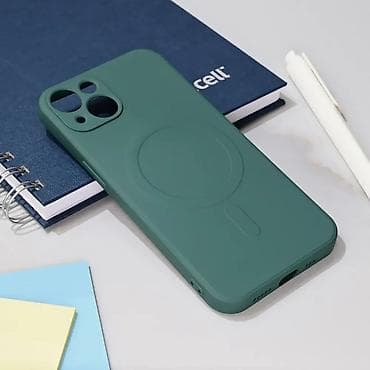 Maska Teracell Giulietta Magsafe za iPhone 13 6.1 tamno zelena. Uz na lalafo.rs — 6 Maska Teracell Giulietta Magsafe za iPhone 13 6.1 tamno zelena. Uz — 6