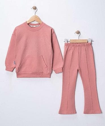 Dečiji komplet trenerke – bluza i pantalone u boji prljavo roze. - na lalafo.rs Dečiji komplet trenerke – bluza i pantalone u boji prljavo roze. -