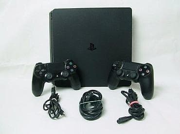 U ponudi Sony Playstation 4 sa naslova. Konzola je u odličnom stanju! na lalafo.rs — 8 U ponudi Sony Playstation 4 sa naslova. Konzola je u odličnom stanju! — 8