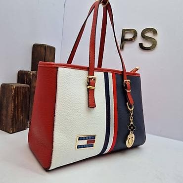 Tommy Hilfiger 35eur💥
➡️ 31 cm
⬆️ 22 cm at lalafo.rs — 3 Tommy Hilfiger 35eur💥
➡️ 31 cm
⬆️ 22 cm — 3