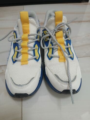 Patike za dečake, sportski/trend model - Boja: bela osnova sa plavim na lalafo.rs Patike za dečake, sportski/trend model - Boja: bela osnova sa plavim