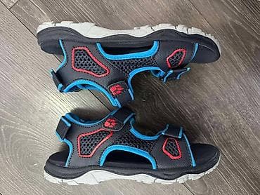 Kids' Footwear: Jack Wolfskin nove sandalice za dečake, đon se malo uprljao zbog at lalafo.rs — 4 Kids' Footwear: Jack Wolfskin nove sandalice za dečake, đon se malo uprljao zbog — 4