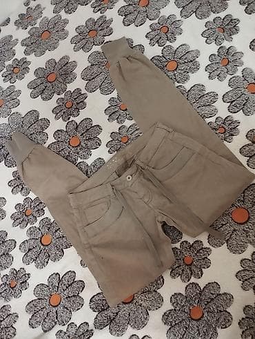 pantalone butiku ali: Krem pantalone kao trenerka s veličina. jako lepo stoje na lalafo.rs — 2 pantalone butiku ali: Krem pantalone kao trenerka s veličina. jako lepo stoje — 2