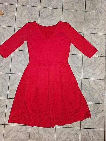 Women's Clothing: Crvena haljina midi dužine. Rastegljiva, veličina s-m at lalafo.rs — 2 Women's Clothing: Crvena haljina midi dužine. Rastegljiva, veličina s-m — 2