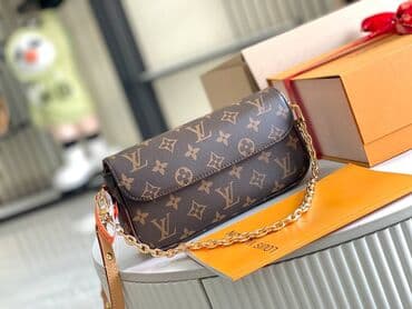 Torba za rame, Louis Vuitton, Materijal: Koža na lalafo.rs Torba za rame, Louis Vuitton, Materijal: Koža