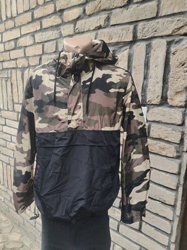 Muski suskavac vel M, super ocuvan na lalafo.rs Muski suskavac vel M, super ocuvan