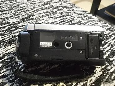Electronics: 1. Kamkorder Sony Handycam Dcr-Sx21 siva 2. Sony DCR-HC51E Camcorder at lalafo.rs — 1 Electronics: 1. Kamkorder Sony Handycam Dcr-Sx21 siva 2. Sony DCR-HC51E Camcorder — 1